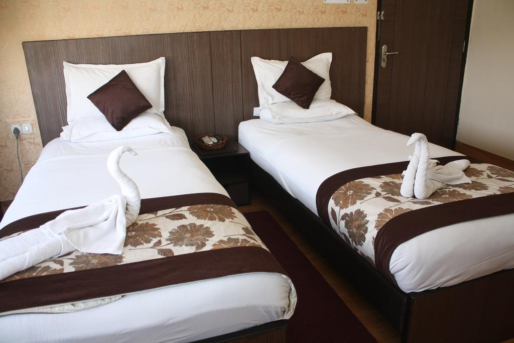 Down Town Guest House Kalkutta Exterior foto